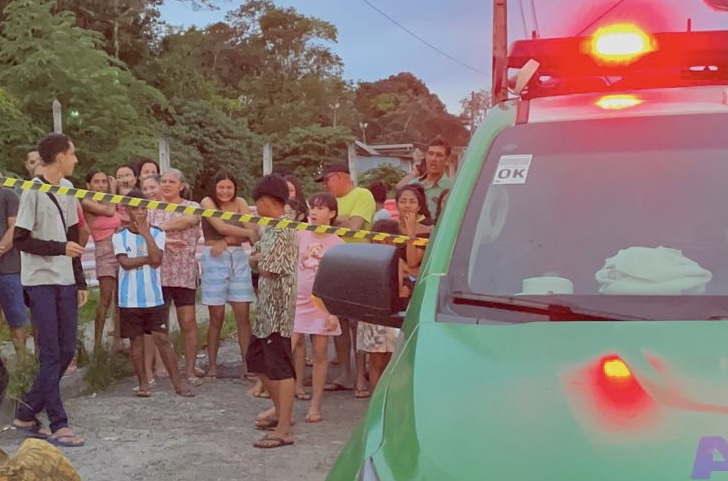 Homem implora para não morrer antes de ser metralhado no Amazonas; Assista aos vídeos