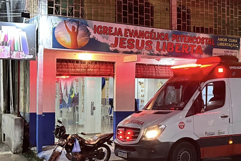 URGENTE: Jovem invade igreja para fugir de facção na zona Leste da capital