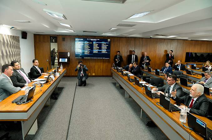 Senado aprova castração química para condenados por crimes sexuais