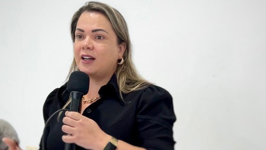 Cláudia de Jesus solicita que governo estabeleça Ji-Paraná sede oficial da Rondônia Rural Show