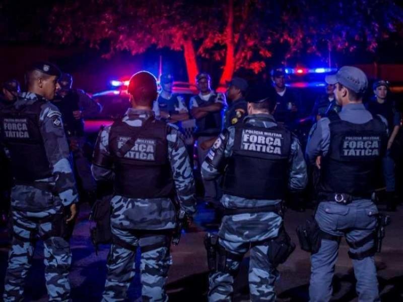 CPFs CANCELADOS: Assaltantes batem de frente com a Força Tática e quatro morrem em confronto; 2 eram menores