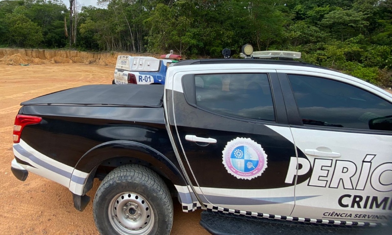 URGENTE: Corpo carbonizado é encontrado em ramal da capital; veja fotos