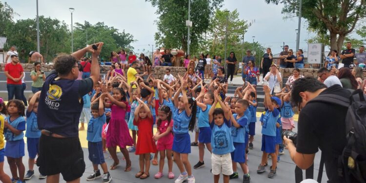 “Dia de Brincar” marcou o último sábado (13) para centenas de crianças da capital