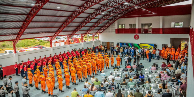 Governo de RO amplia capacidade de atendimento com inauguração do quartel do Corpo de Bombeiros em Buritis