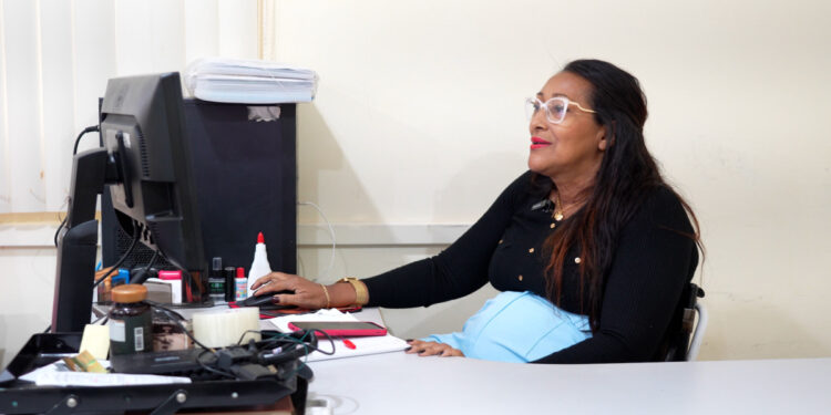 Mais que um cargo: A história de superação e amor ao serviço público municipal