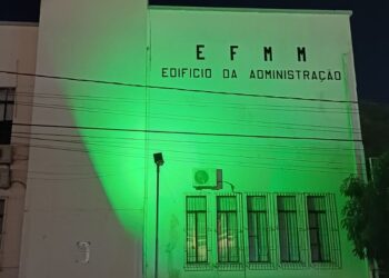 Iluminação verde na sede da Prefeitura de Porto Velho destaca luta contra preconceito ao nanismo