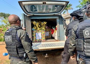 Policiais Penais realizam ação social com entrega de brinquedos a crianças em Guajará-Mirim e Nova Mamoré