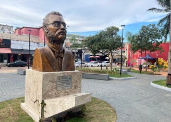 Duas semanas após a revitalização, Praça Jonathas Pedrosa já está reinserida à rotina de Porto Velho