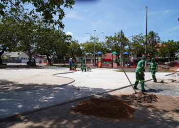 Praça Aluízio Ferreira ganha novo playground interativo