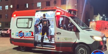 Adolescente de 15 anos marca encontro com novinha em residencial e acaba levando facadas de facção