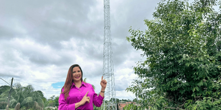 Marco histórico: Deputada Federal Cristiane Lopes leva internet 5G a Extrema e marca um novo capítulo no desenvolvimento do distrito