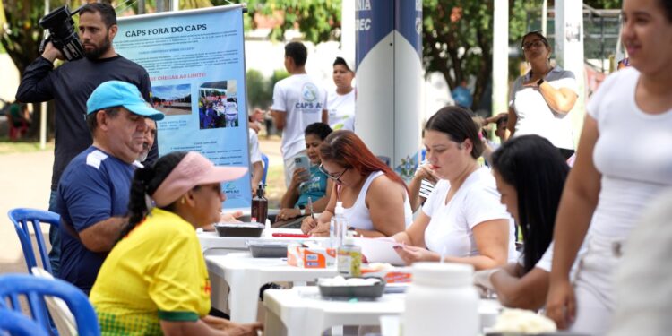 Caminhada “CAPS Fora do CAPS” reforça campanha “Janeiro Branco”